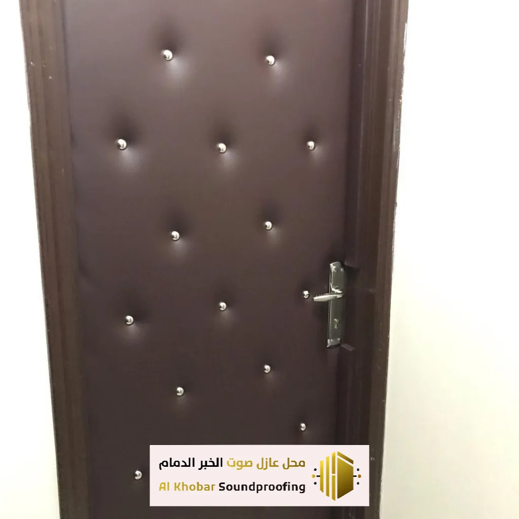 فني تركيب عازل صوتي بالقطيف