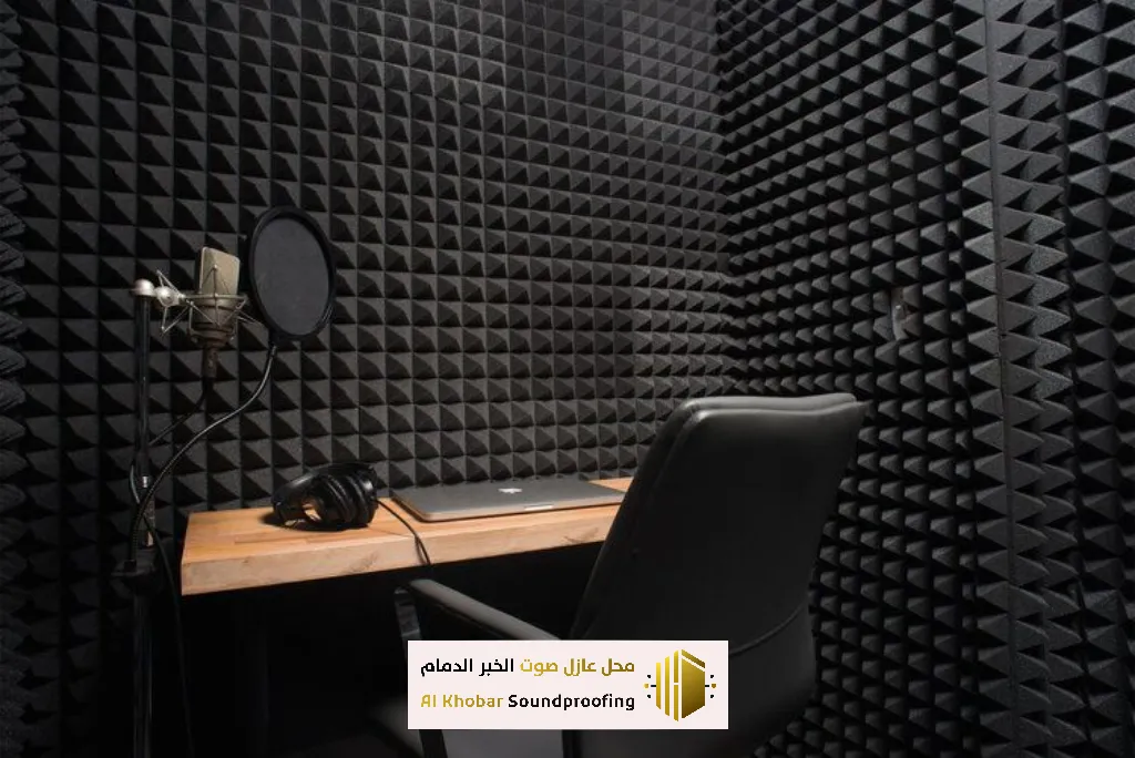 معلم تنفيذ عوازل صوت جدران في الجبيل
